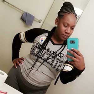 Meet your Posher, Donnella